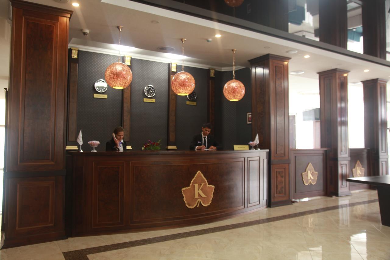Karagat Hotel Karakol Esterno foto