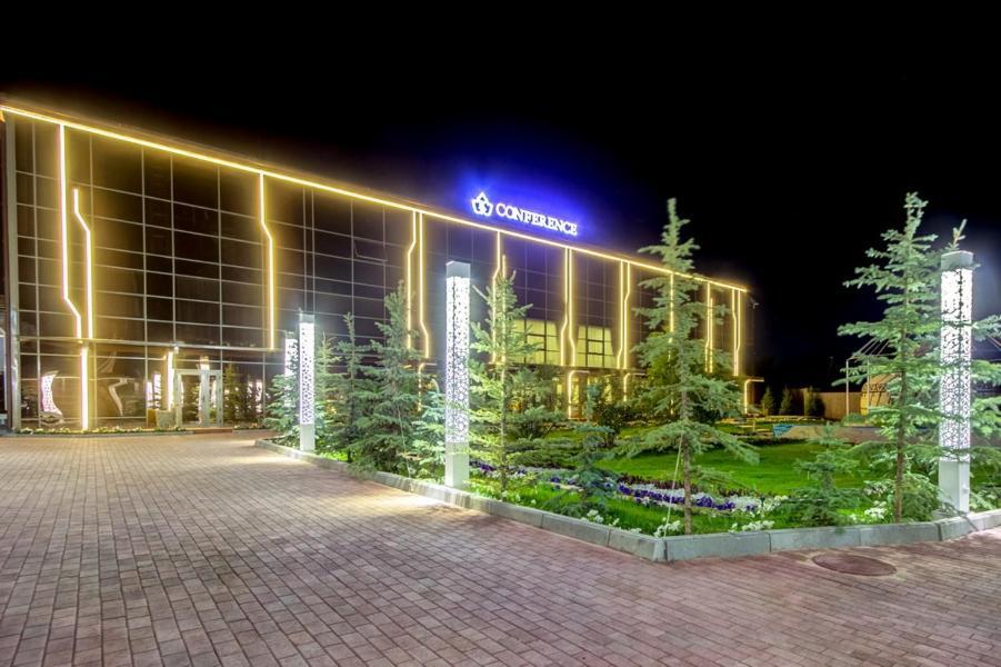 Karagat Hotel Karakol Esterno foto